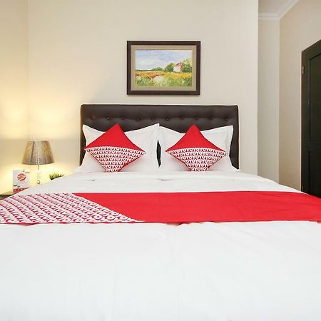 Oyo 572 Omah Gedongkuning Syariah Homestay Yogyakarta Exterior foto