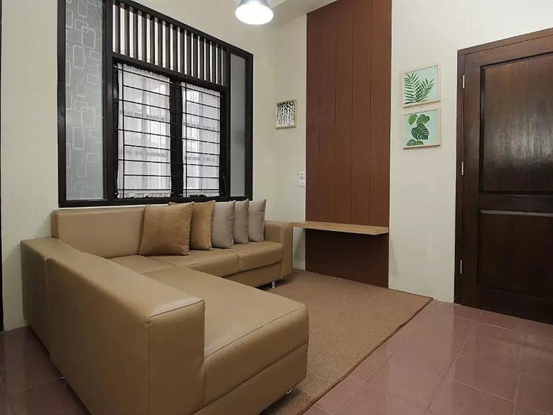 Oyo 572 Omah Gedongkuning Syariah Homestay Yogyakarta Exterior foto