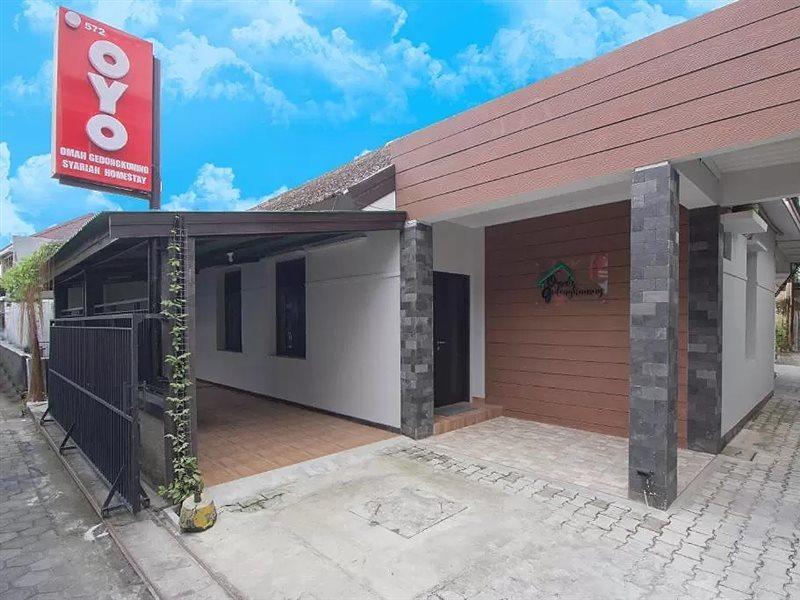 Oyo 572 Omah Gedongkuning Syariah Homestay Yogyakarta Exterior foto